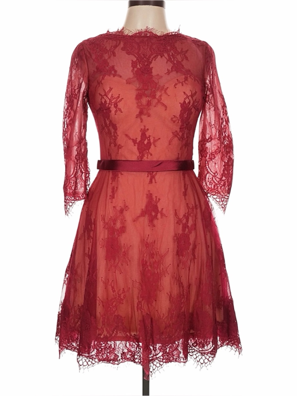 Lucci Lu 12 Red Lace Cocktail Dress 3/4 Sleeve Christmas Valentines Day Elegant